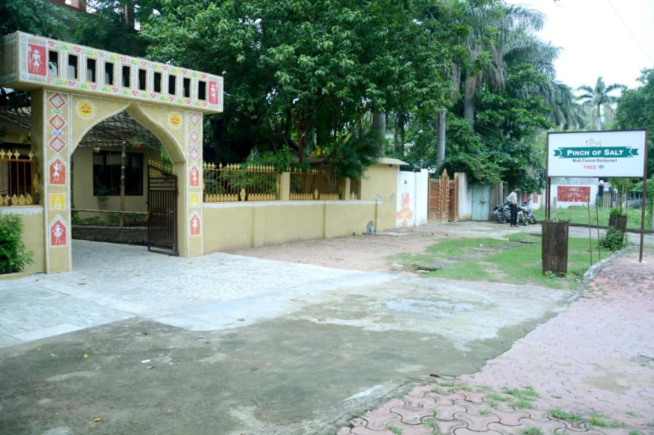 Priyanka Resort Khajuraho Exterior photo